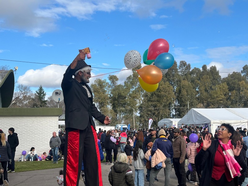 Una multitud celebr el Da del Nio en la Sociedad Rural